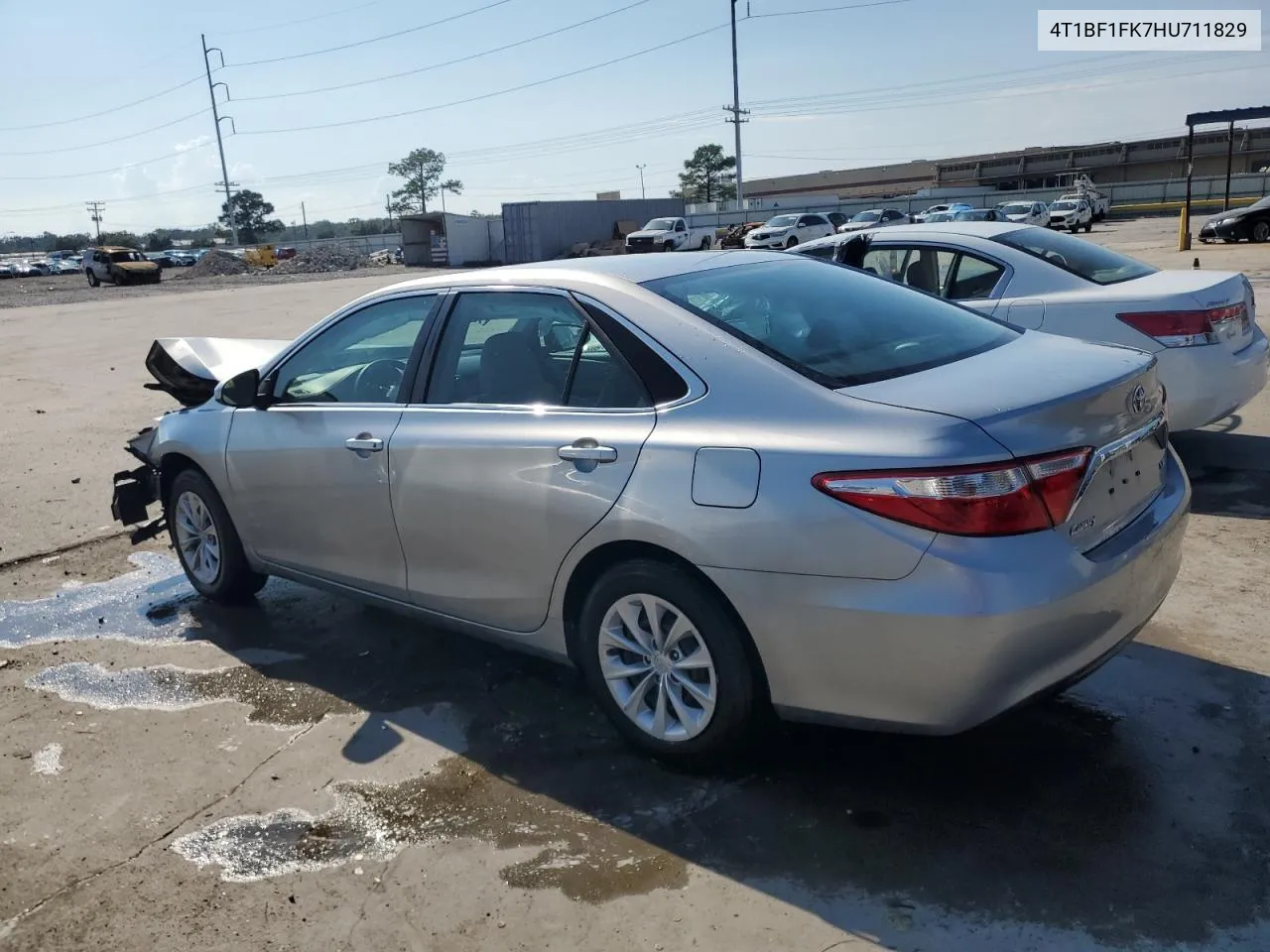 2017 Toyota Camry Le VIN: 4T1BF1FK7HU711829 Lot: 72275364