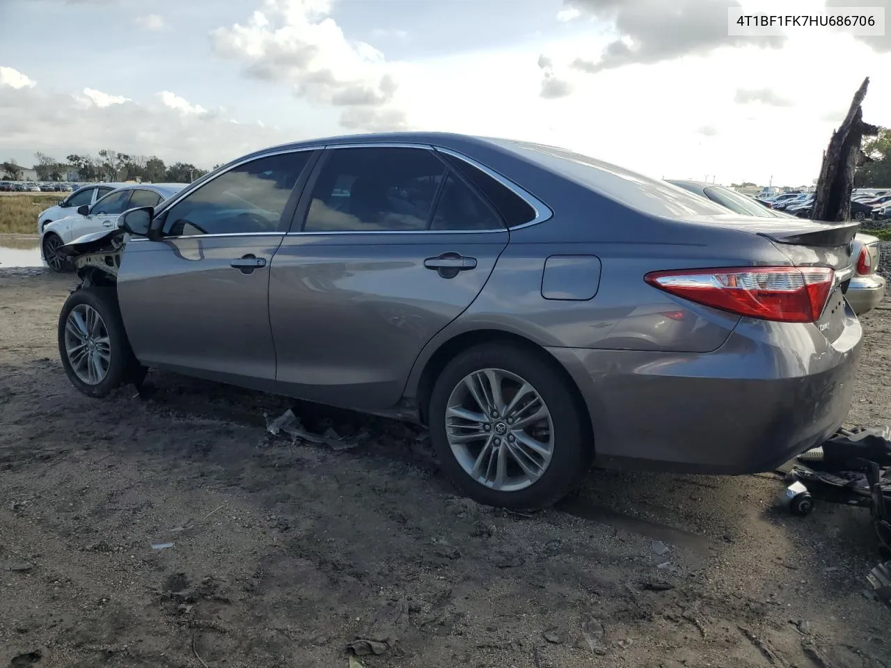 4T1BF1FK7HU686706 2017 Toyota Camry Le