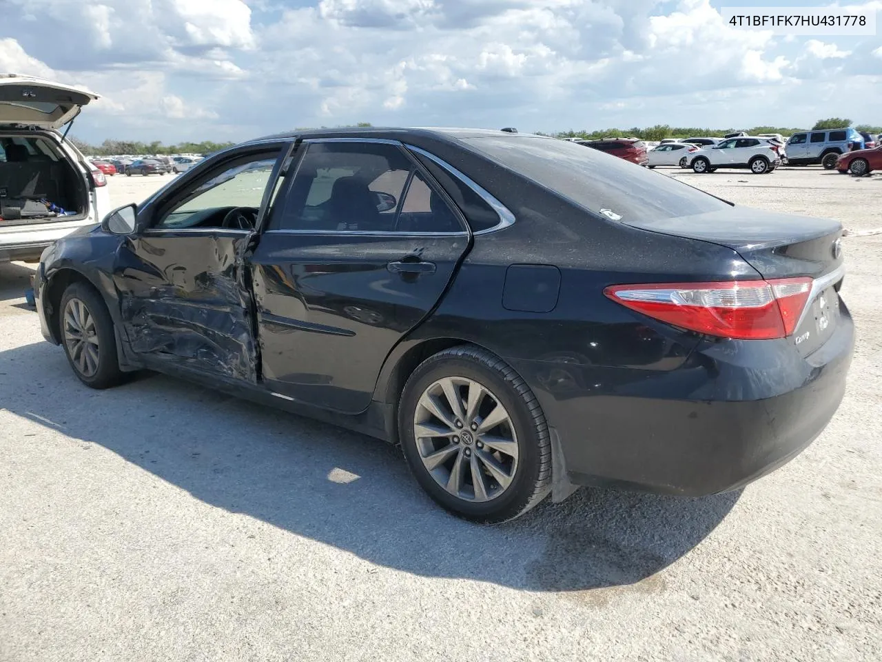 4T1BF1FK7HU431778 2017 Toyota Camry Le