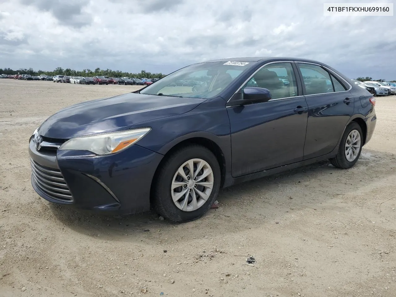 4T1BF1FKXHU699160 2017 Toyota Camry Le