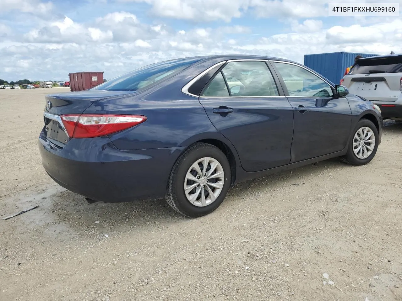 2017 Toyota Camry Le VIN: 4T1BF1FKXHU699160 Lot: 73183754