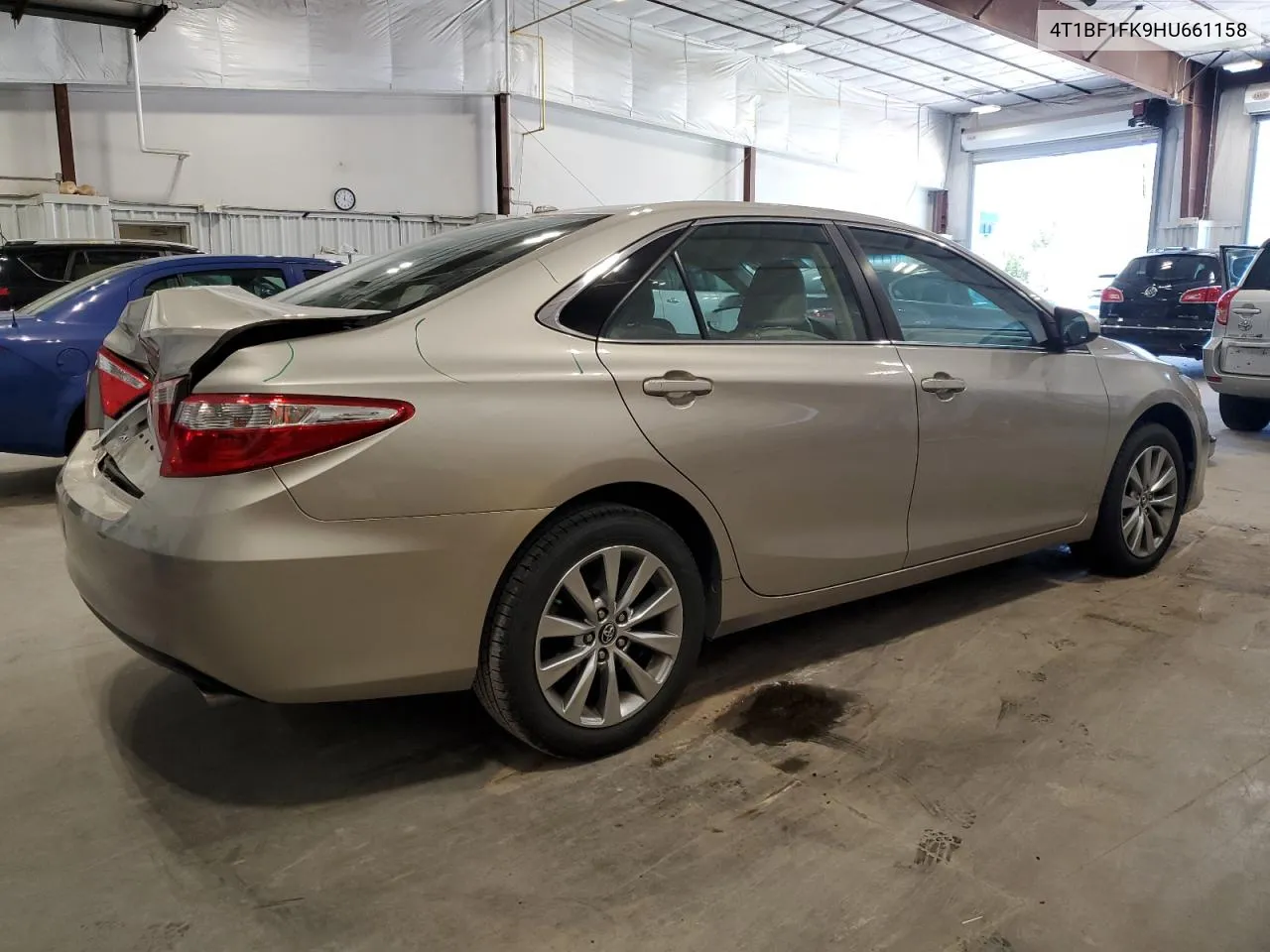 2017 Toyota Camry Le VIN: 4T1BF1FK9HU661158 Lot: 73610384