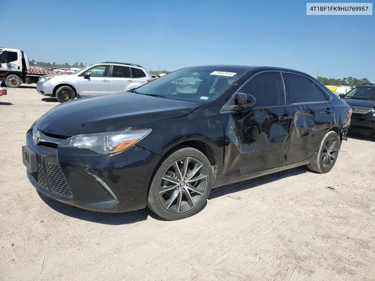 2017 Toyota Camry Le VIN: 4T1BF1FK9HU769957 Lot: 73657914