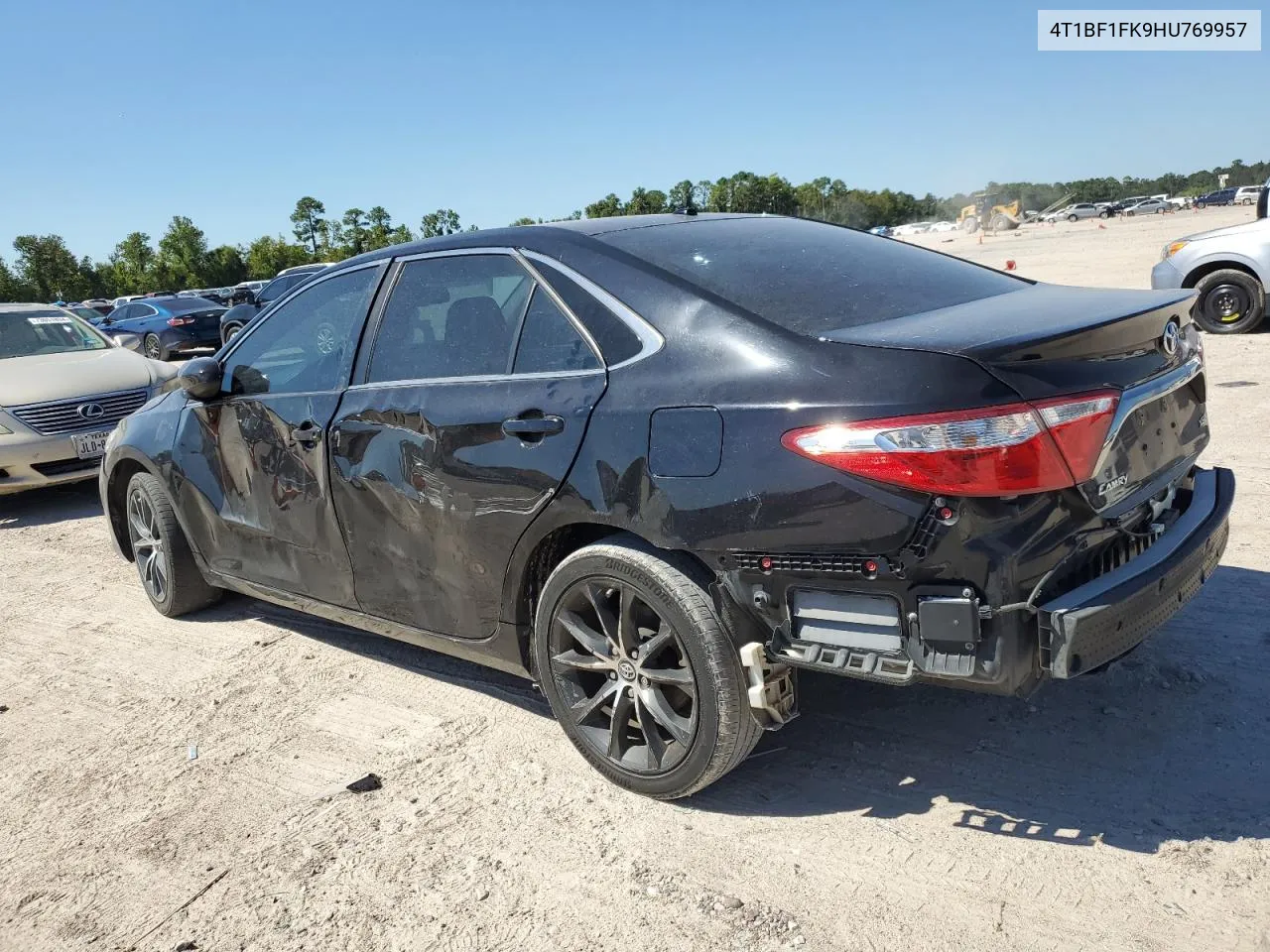 4T1BF1FK9HU769957 2017 Toyota Camry Le