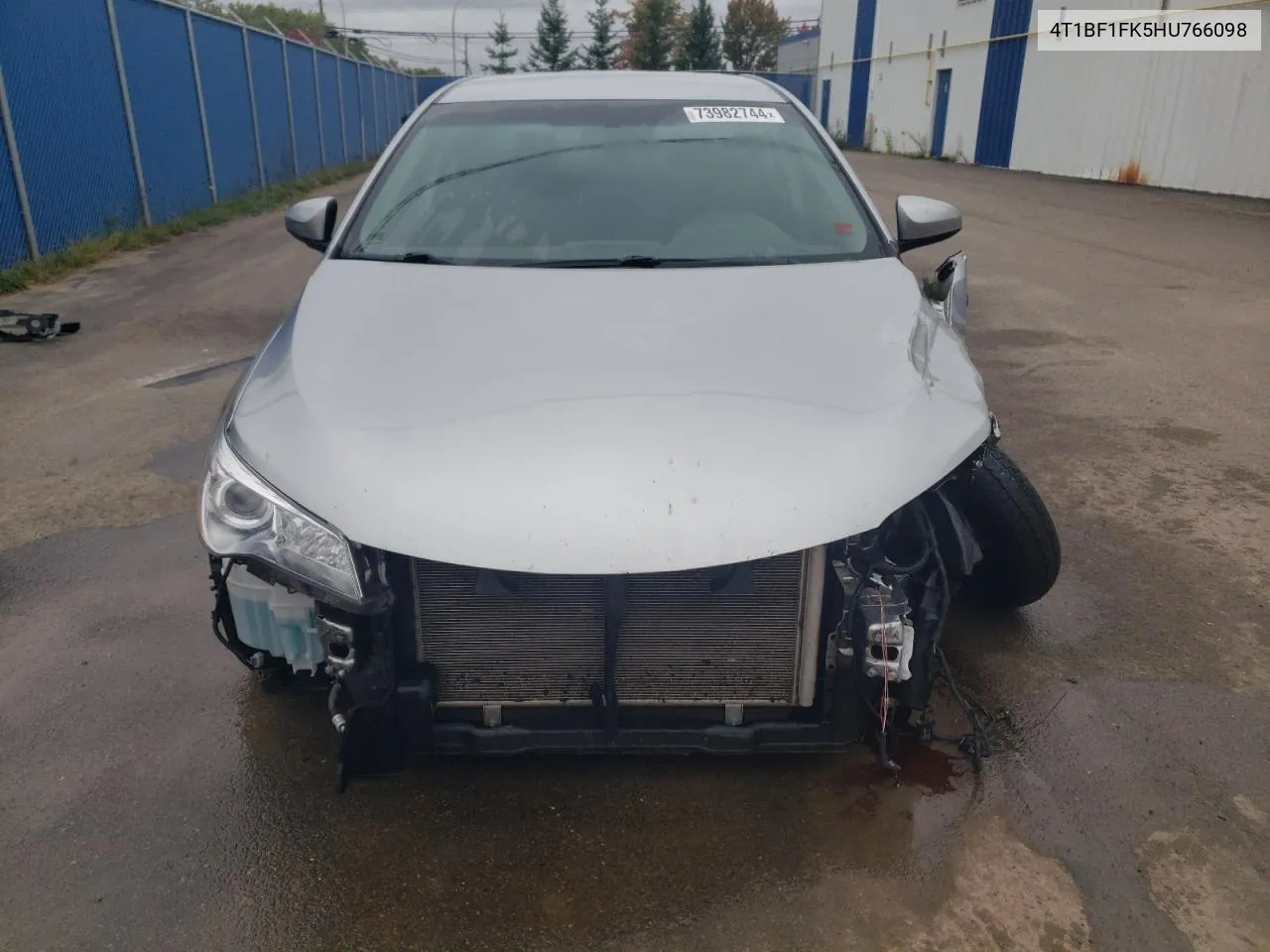 4T1BF1FK5HU766098 2017 Toyota Camry Le