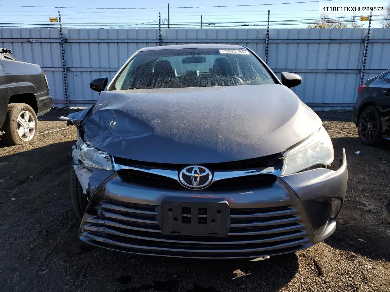 2017 Toyota Camry Le VIN: 4T1BF1FKXHU289572 Lot: 76093484