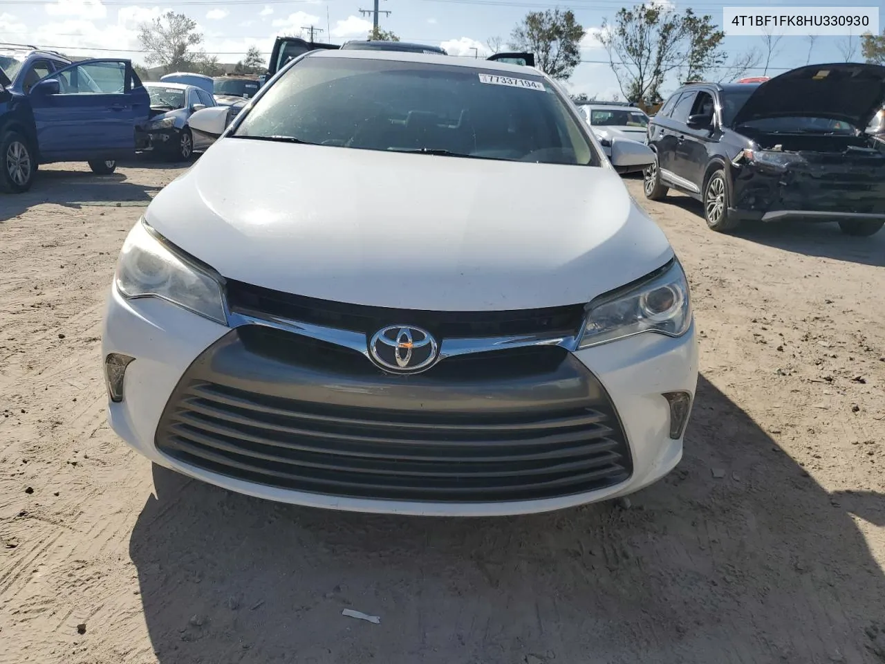 2017 Toyota Camry Le VIN: 4T1BF1FK8HU330930 Lot: 77337194