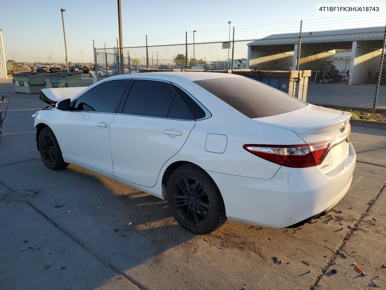 2017 Toyota Camry Le VIN: 4T1BF1FK3HU618743 Lot: 77679844