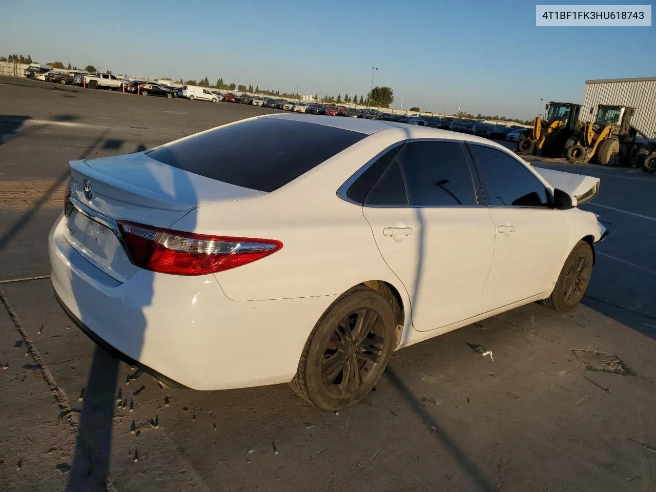 2017 Toyota Camry Le VIN: 4T1BF1FK3HU618743 Lot: 77679844