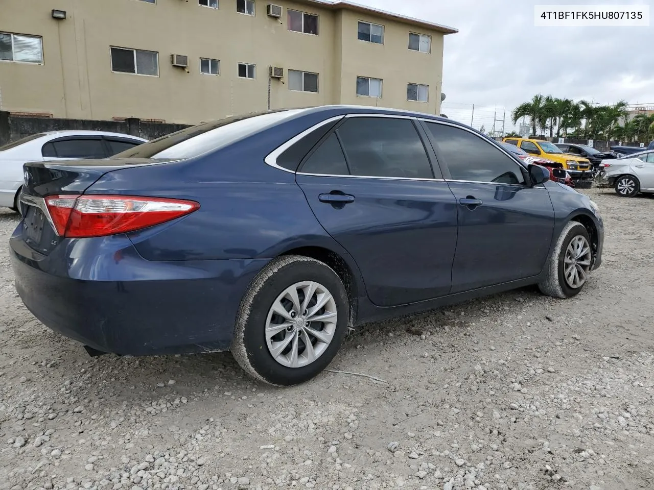 2017 Toyota Camry Le VIN: 4T1BF1FK5HU807135 Lot: 79568624