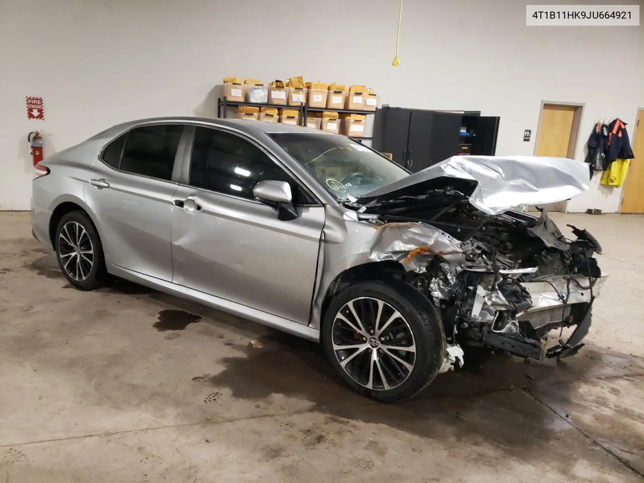 2018 Toyota Camry L VIN: 4T1B11HK9JU664921 Lot: 48900654