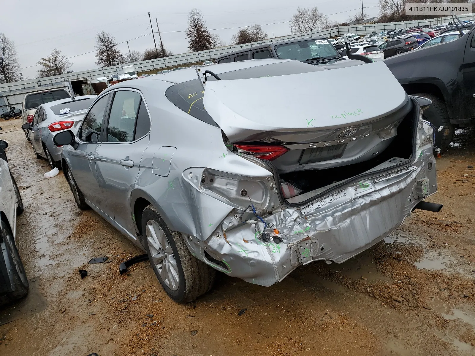 2018 Toyota Camry L VIN: 4T1B11HK7JU101835 Lot: 64432894