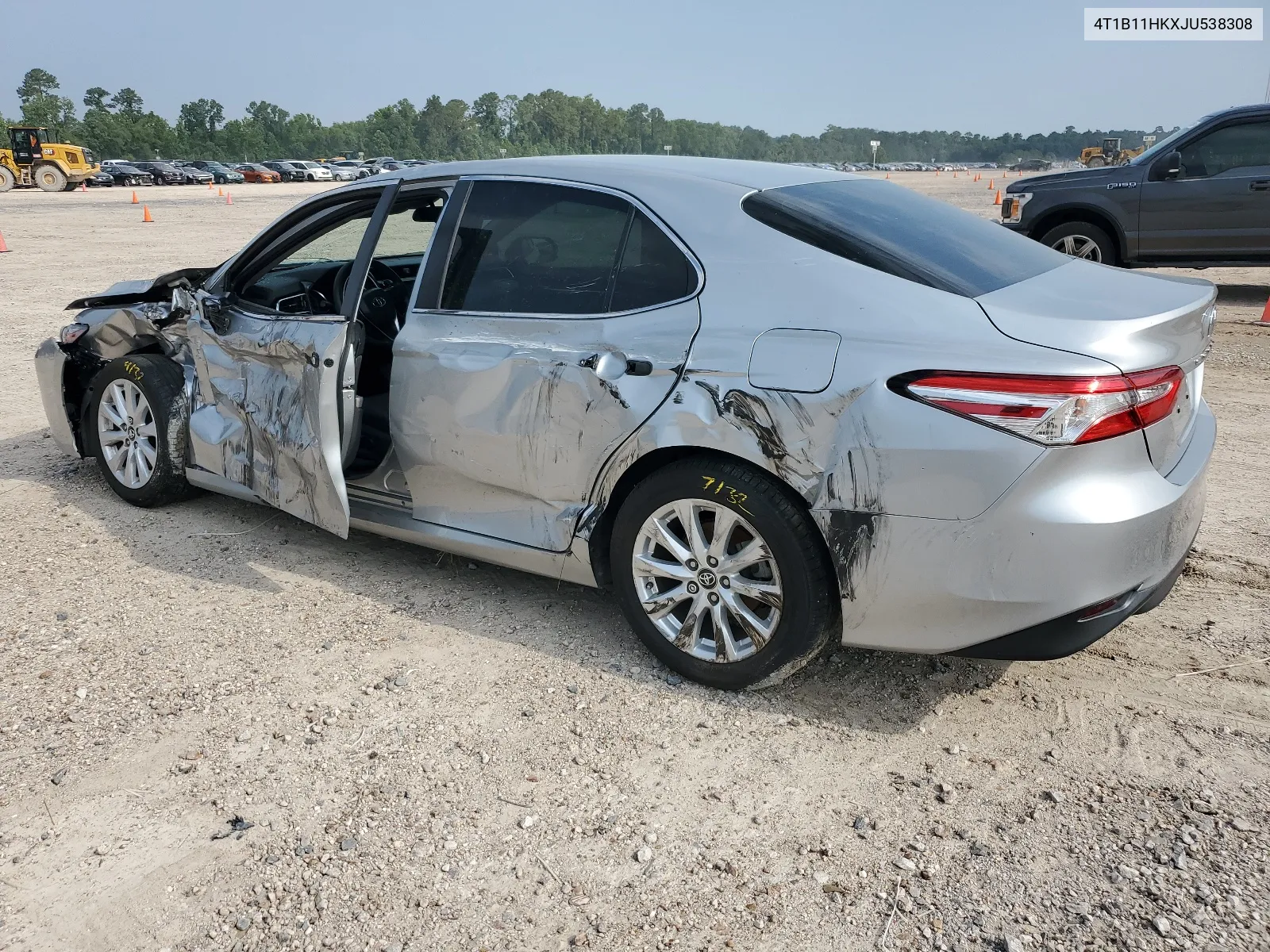 2018 Toyota Camry L VIN: 4T1B11HKXJU538308 Lot: 64760264