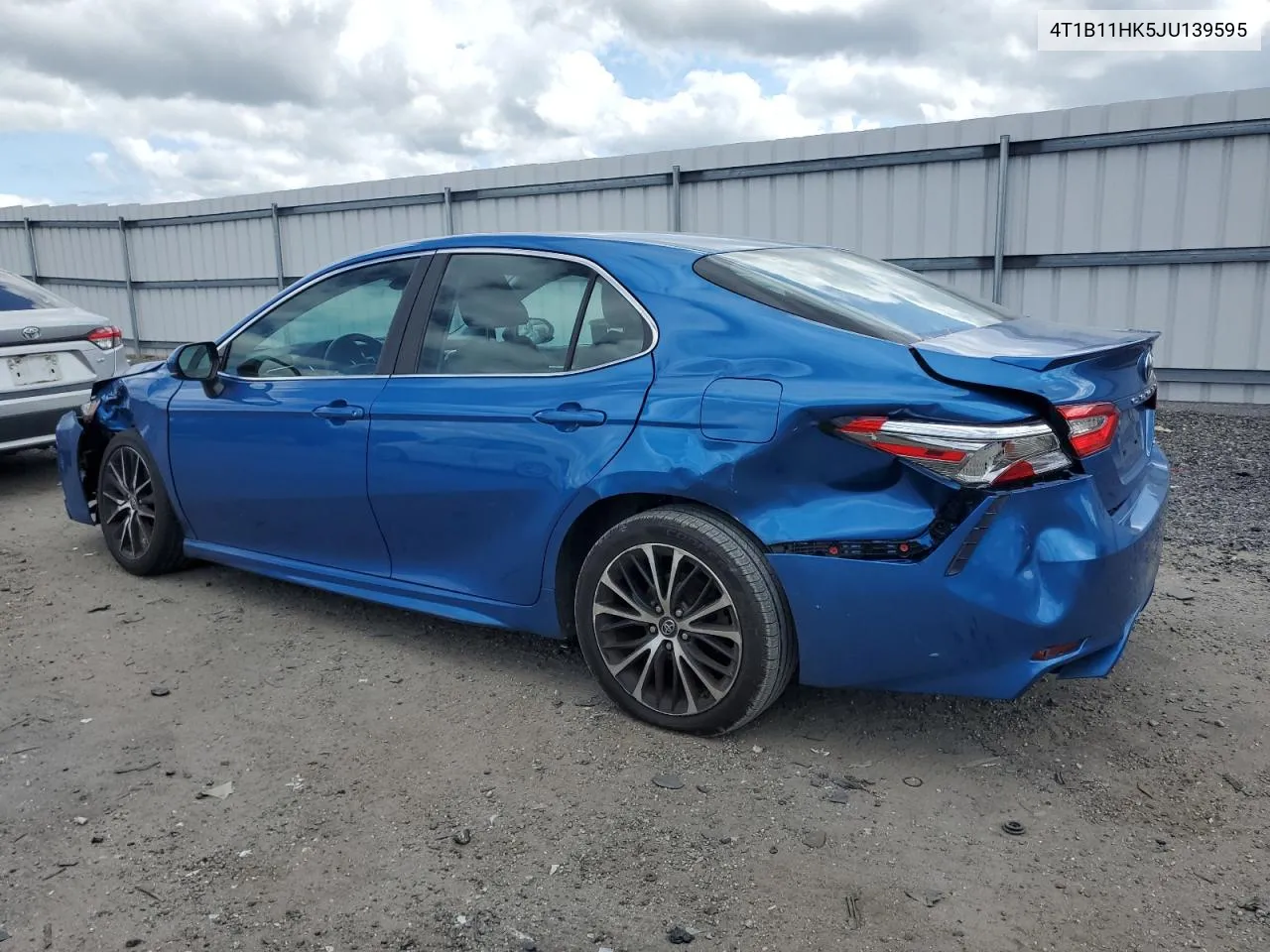 4T1B11HK5JU139595 2018 Toyota Camry L