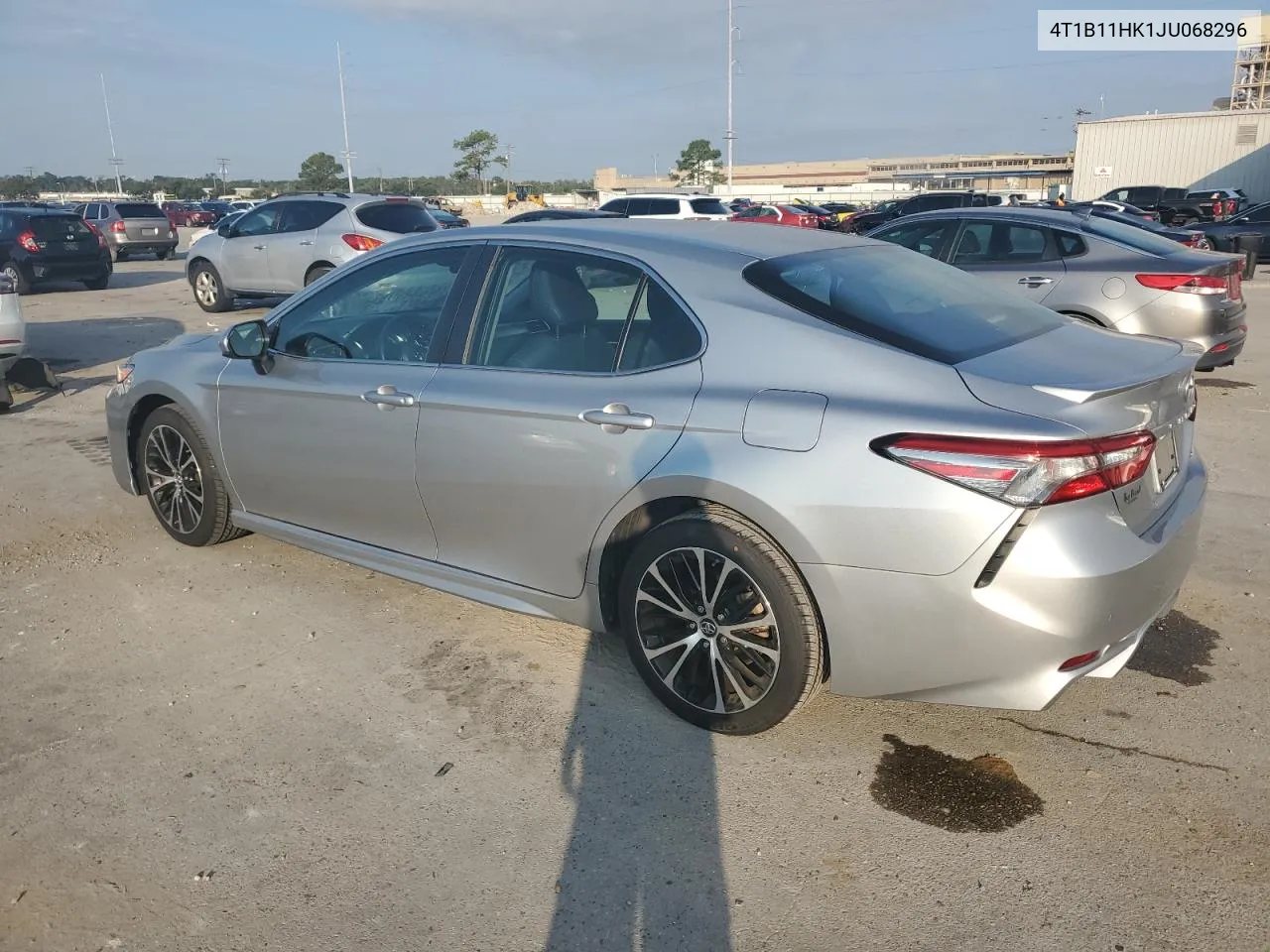 2018 Toyota Camry L VIN: 4T1B11HK1JU068296 Lot: 71965304