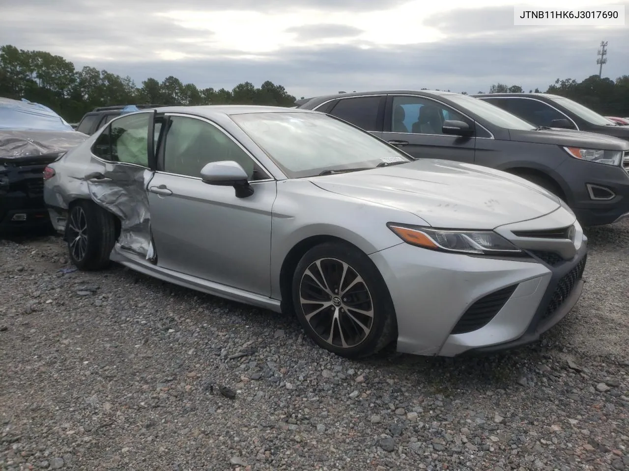 2018 Toyota Camry L VIN: JTNB11HK6J3017690 Lot: 72915024