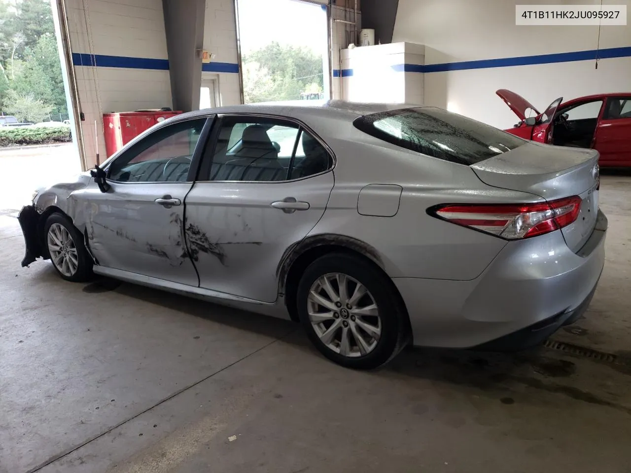 4T1B11HK2JU095927 2018 Toyota Camry L