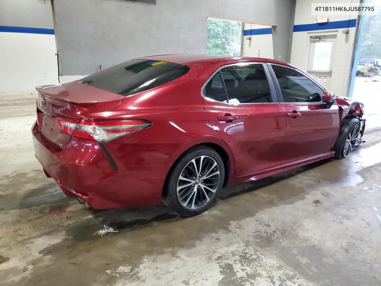 2018 Toyota Camry L VIN: 4T1B11HK6JU587795 Lot: 73198174