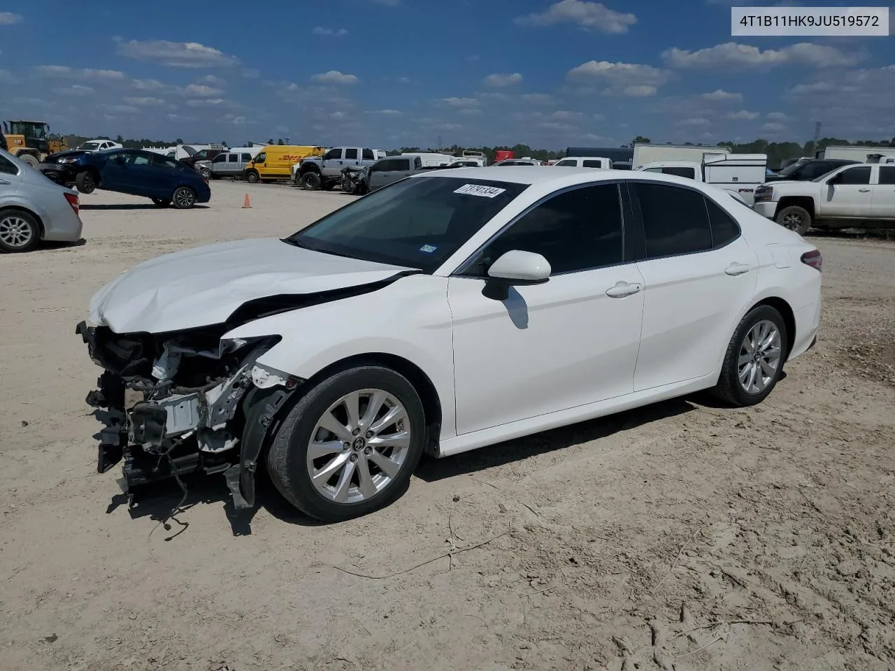 4T1B11HK9JU519572 2018 Toyota Camry L