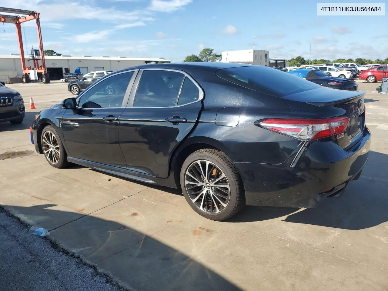 2018 Toyota Camry L VIN: 4T1B11HK3JU564684 Lot: 73880384