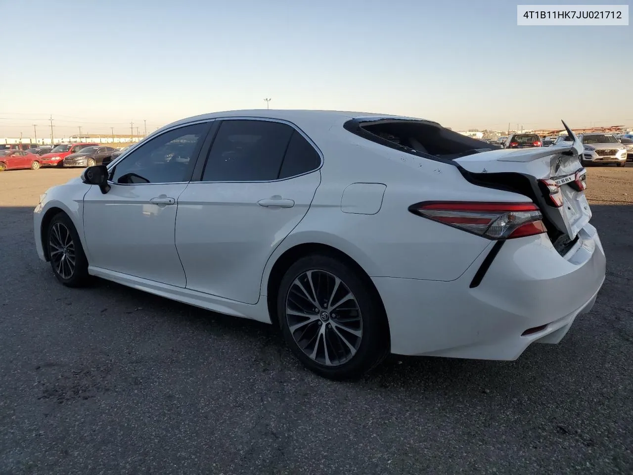 4T1B11HK7JU021712 2018 Toyota Camry L