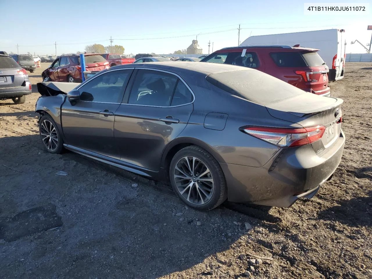 4T1B11HK0JU611072 2018 Toyota Camry L