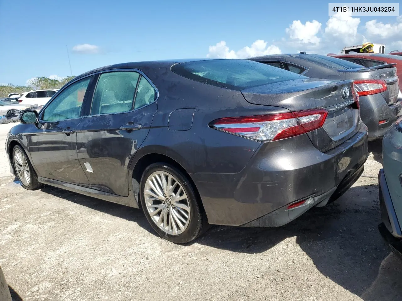 4T1B11HK3JU043254 2018 Toyota Camry L