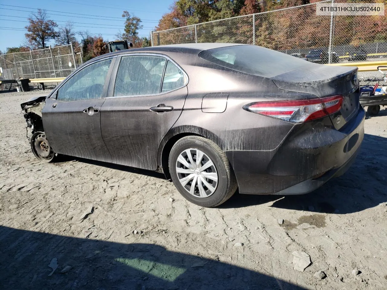 2018 Toyota Camry Le VIN: 4T1B31HK3JU502440 Lot: 76995094