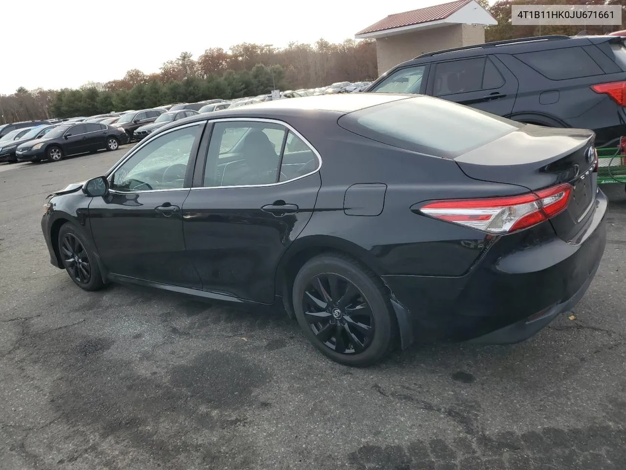 4T1B11HK0JU671661 2018 Toyota Camry L