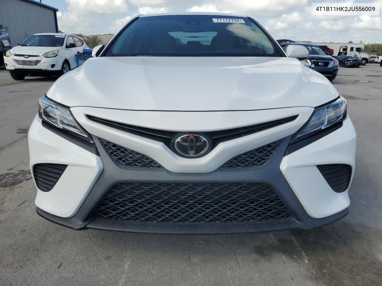 4T1B11HK2JU556009 2018 Toyota Camry L