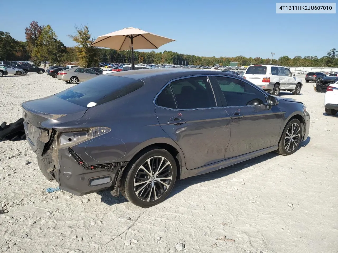 4T1B11HK2JU607010 2018 Toyota Camry L