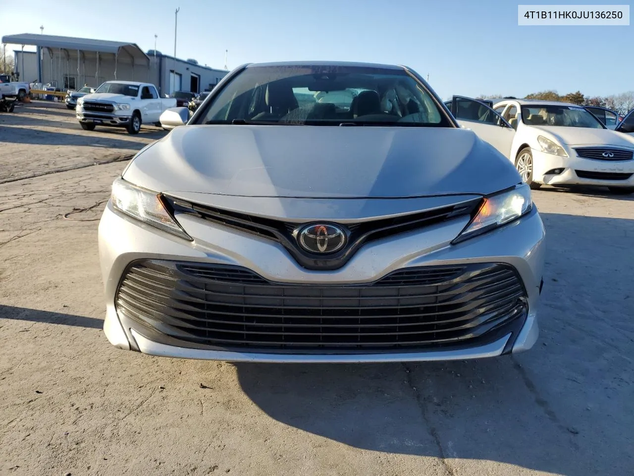 2018 Toyota Camry L VIN: 4T1B11HK0JU136250 Lot: 78587154