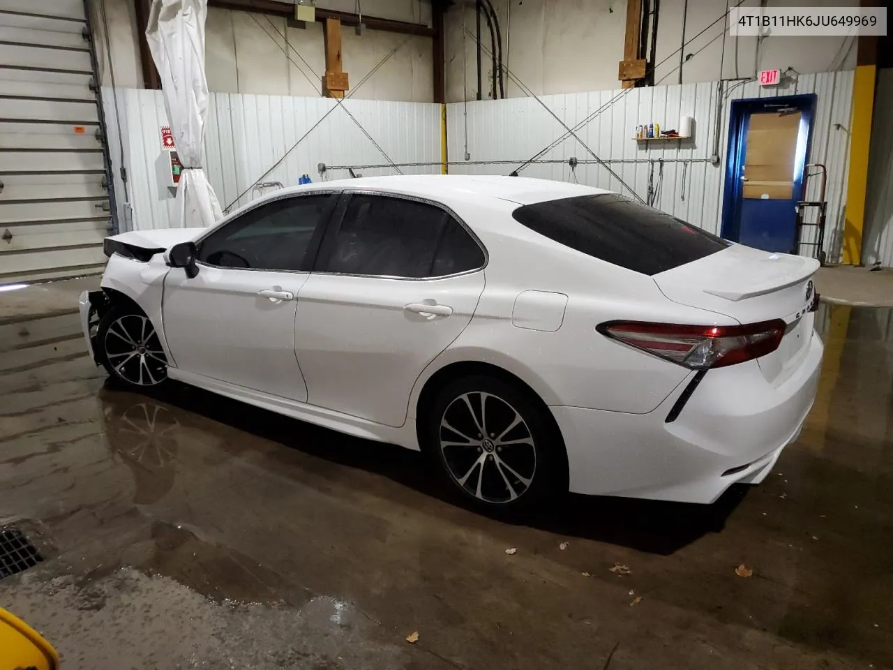 2018 Toyota Camry L VIN: 4T1B11HK6JU649969 Lot: 79289024