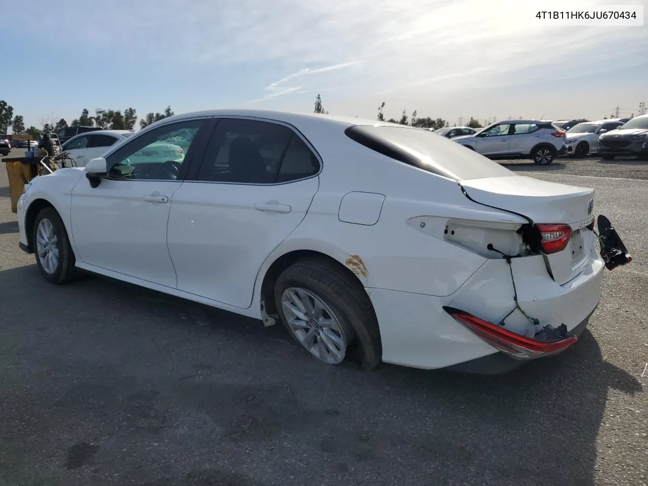 2018 Toyota Camry L VIN: 4T1B11HK6JU670434 Lot: 79684974