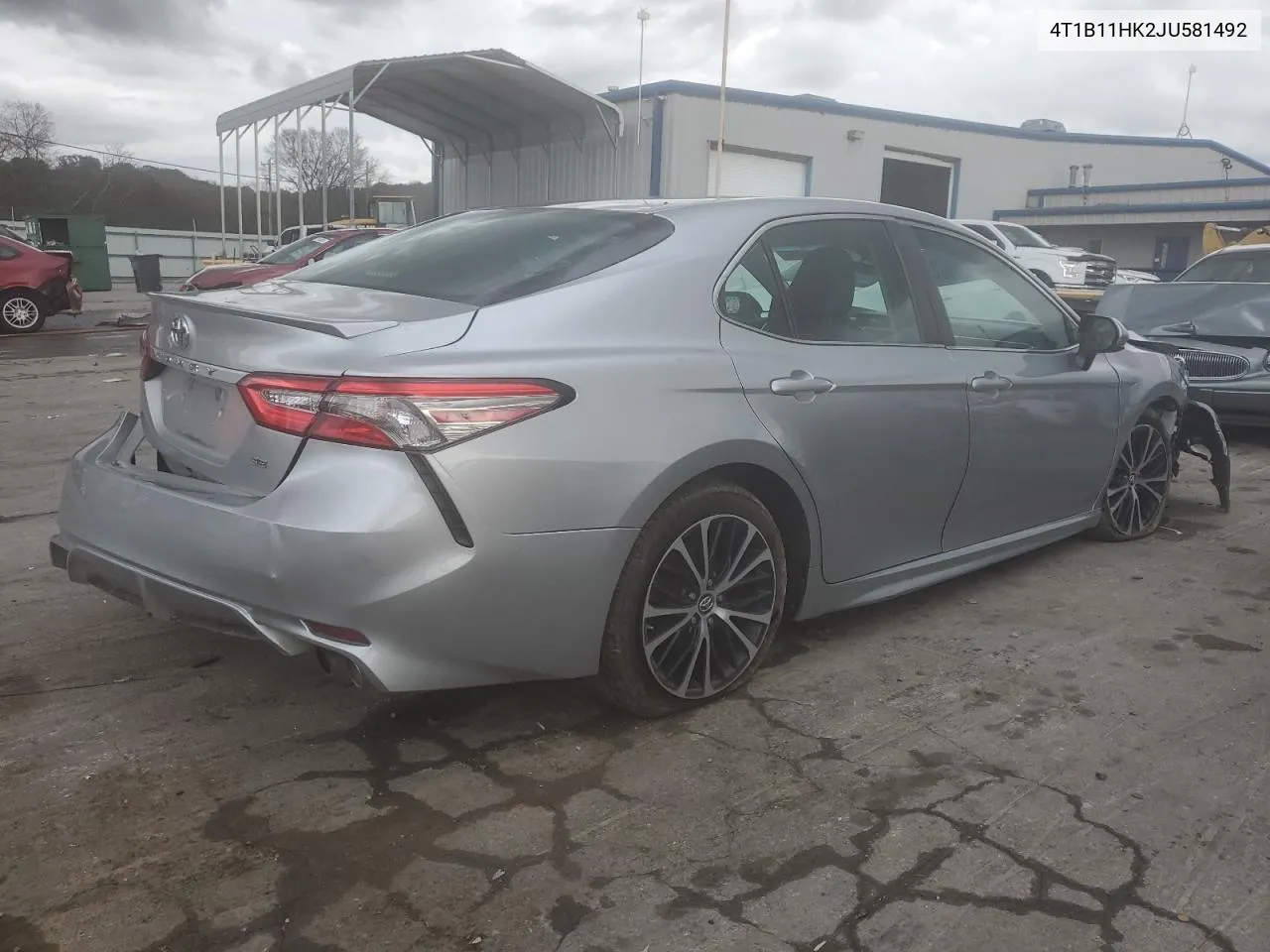 2018 Toyota Camry L VIN: 4T1B11HK2JU581492 Lot: 79744974