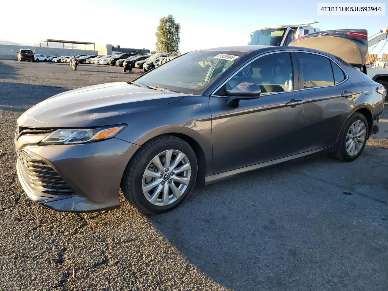 2018 Toyota Camry L VIN: 4T1B11HK5JU593944 Lot: 81959994