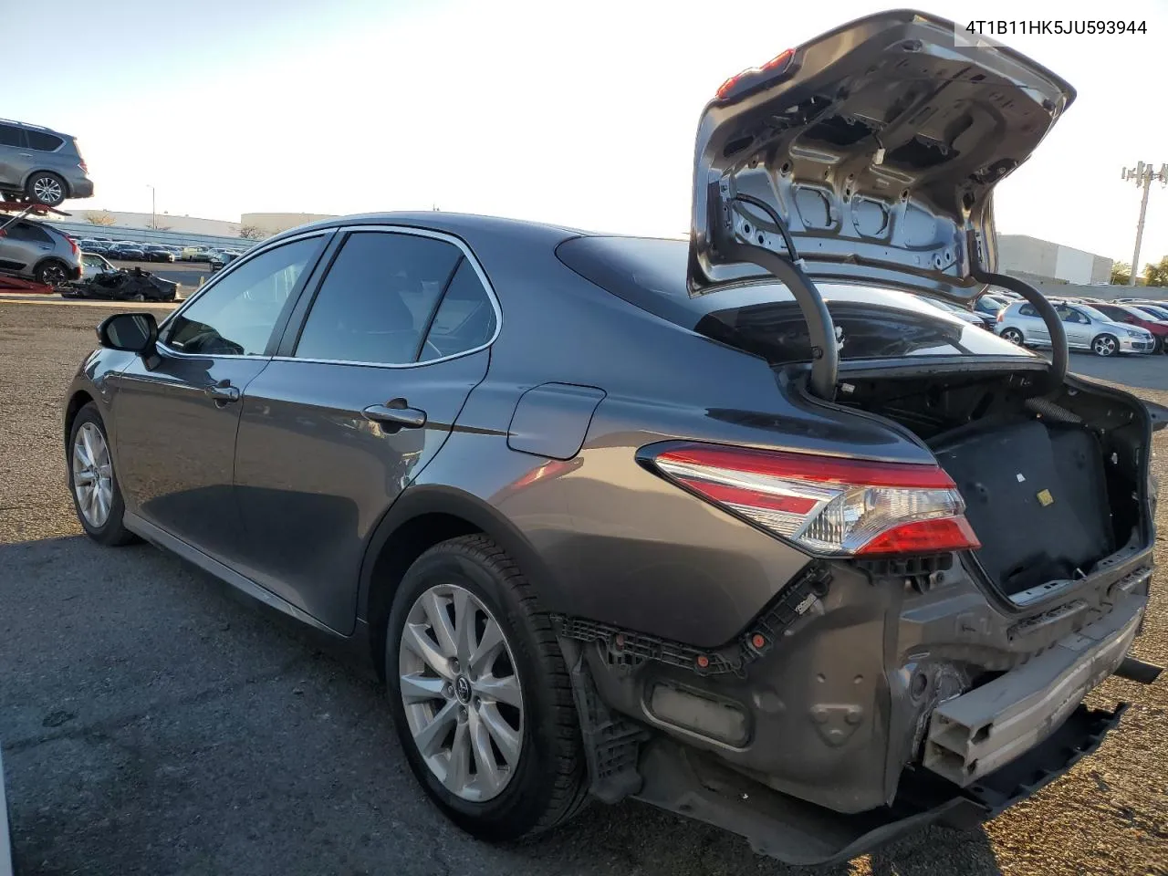 2018 Toyota Camry L VIN: 4T1B11HK5JU593944 Lot: 81959994