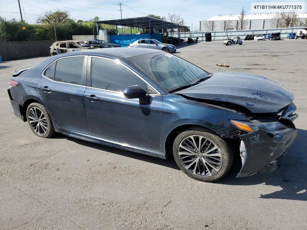 4T1B11HK4KU771375 2019 Toyota Camry L