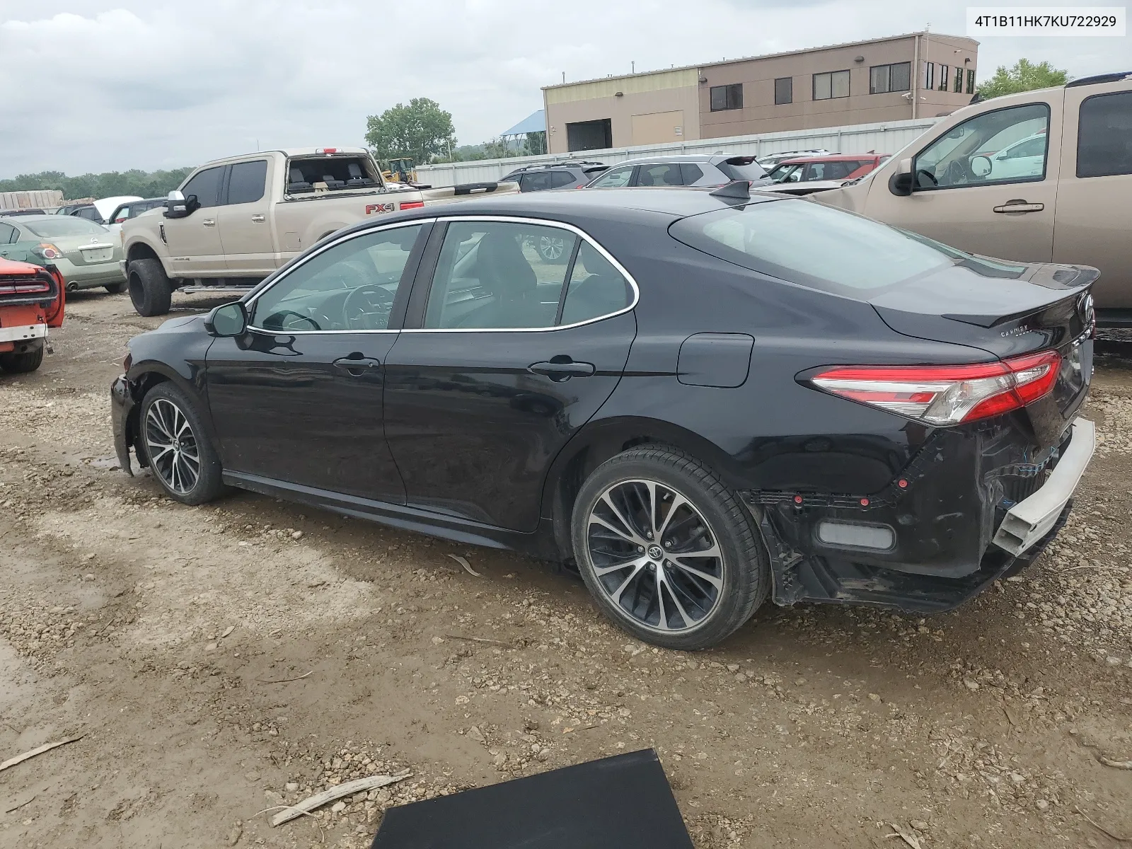 2019 Toyota Camry L VIN: 4T1B11HK7KU722929 Lot: 61513864