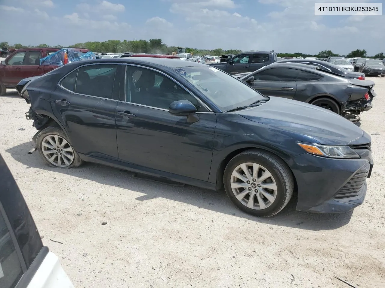 4T1B11HK3KU253645 2019 Toyota Camry L