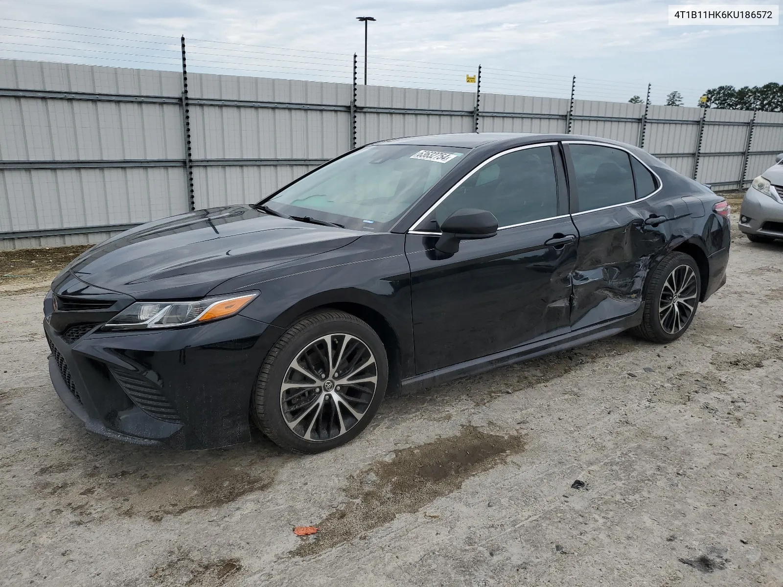 2019 Toyota Camry L VIN: 4T1B11HK6KU186572 Lot: 63632754