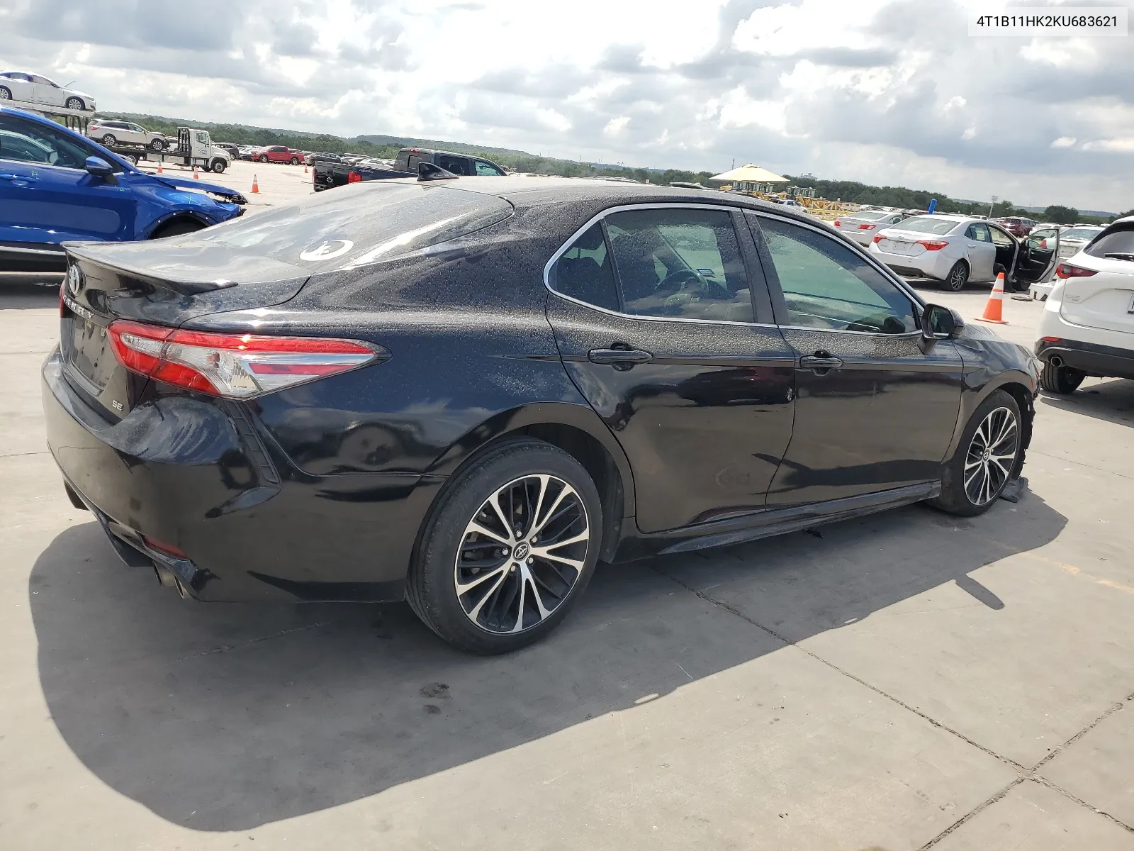 2019 Toyota Camry L VIN: 4T1B11HK2KU683621 Lot: 63705874