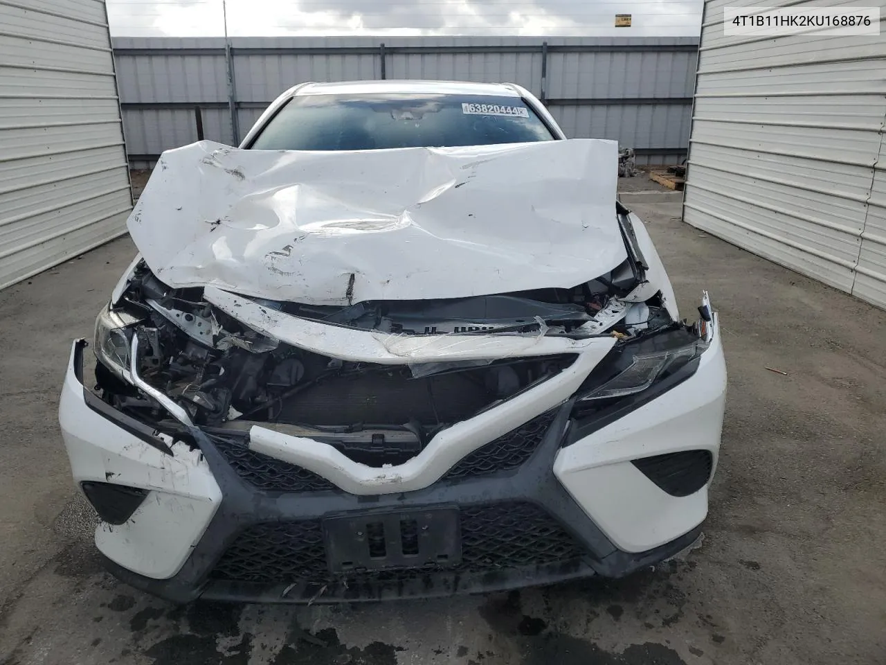 4T1B11HK2KU168876 2019 Toyota Camry L