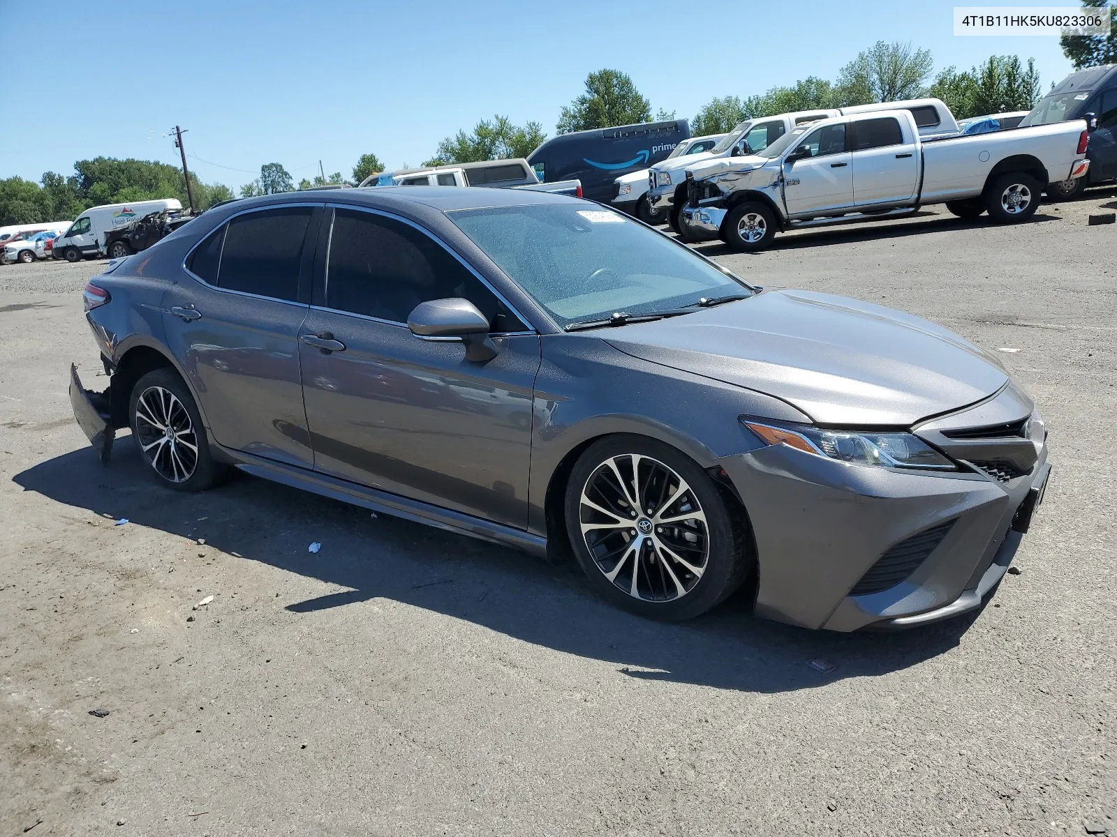 4T1B11HK5KU823306 2019 Toyota Camry L