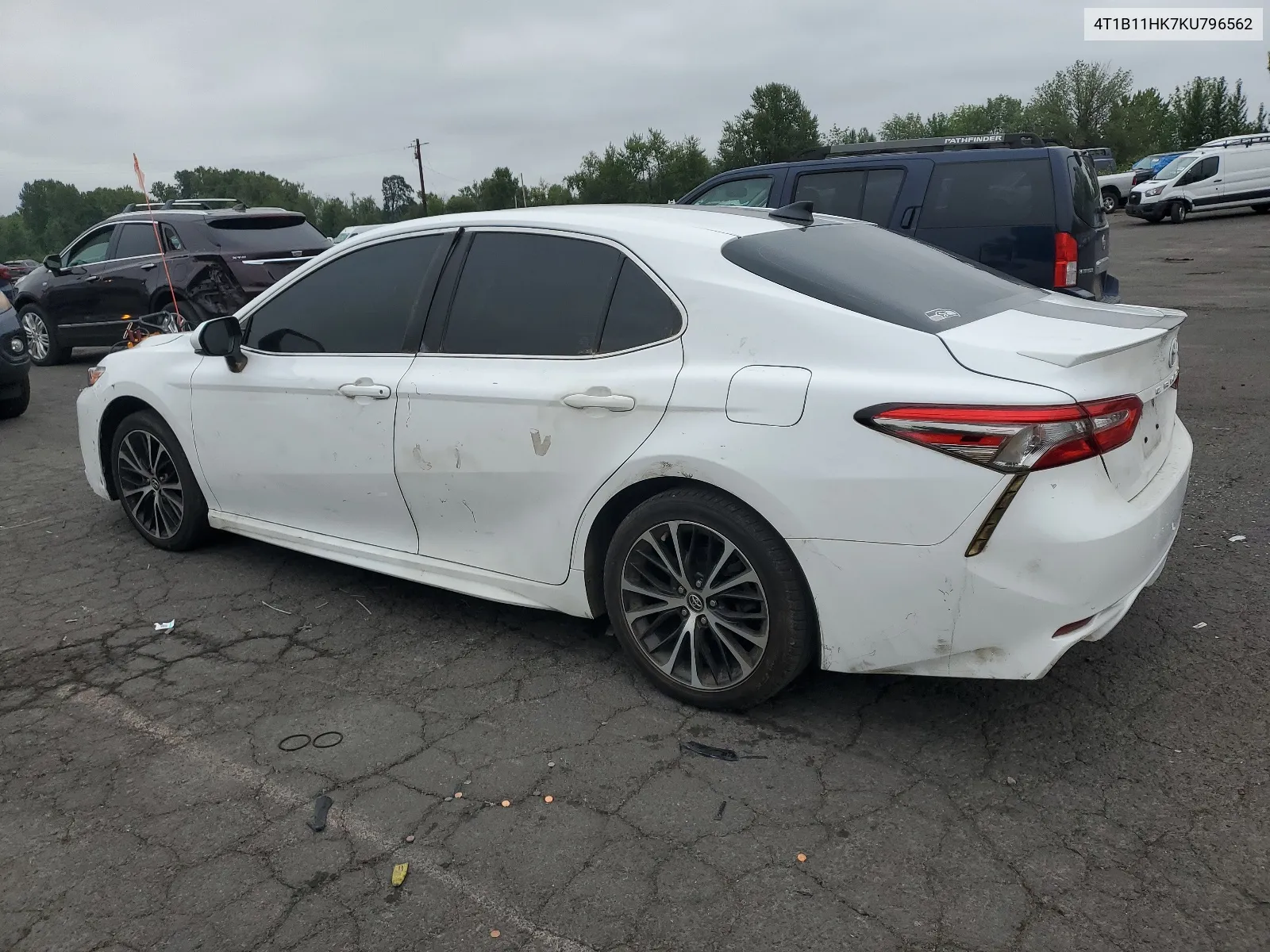 2019 Toyota Camry L VIN: 4T1B11HK7KU796562 Lot: 65421624