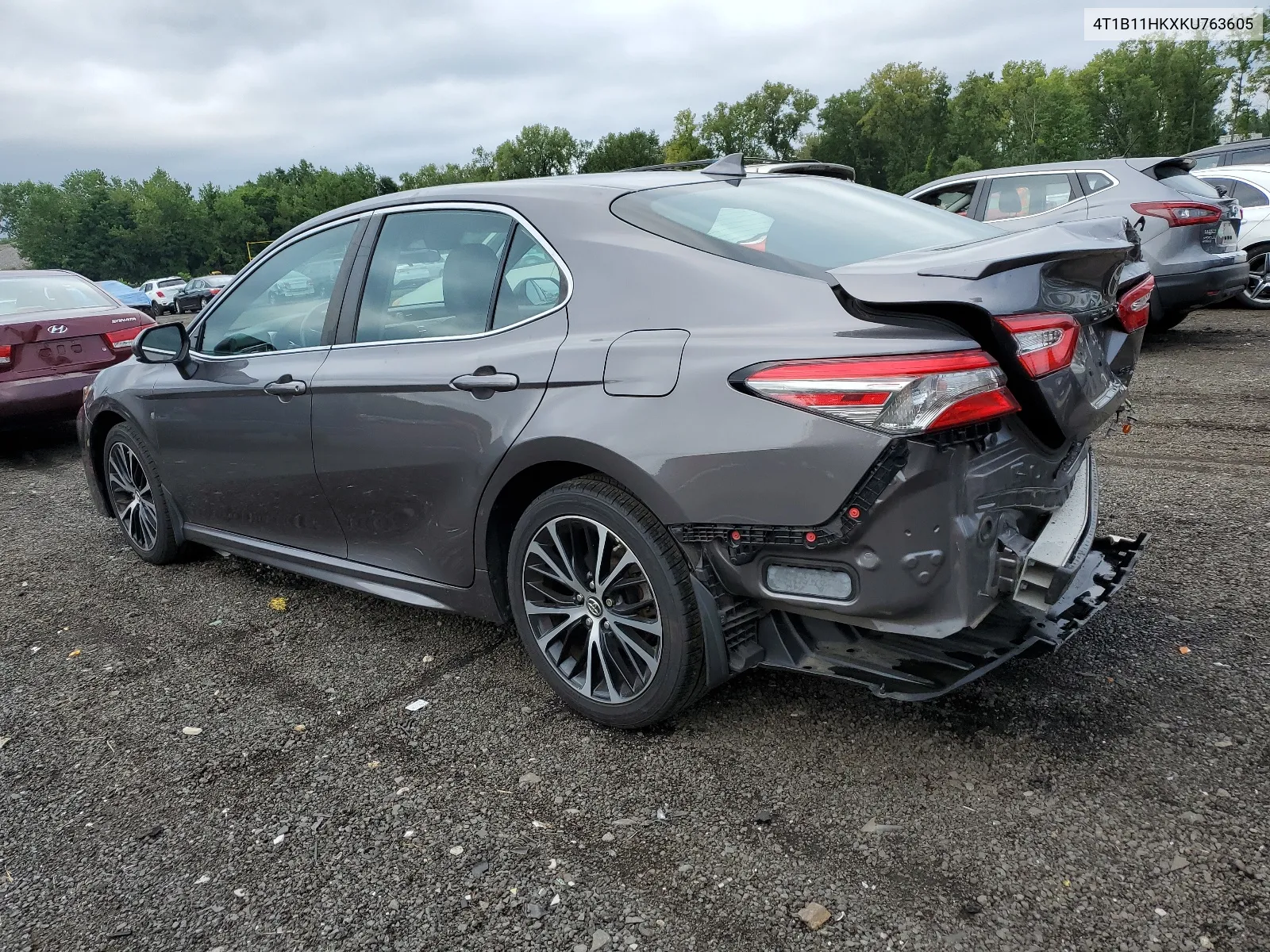 2019 Toyota Camry L VIN: 4T1B11HKXKU763605 Lot: 65910564