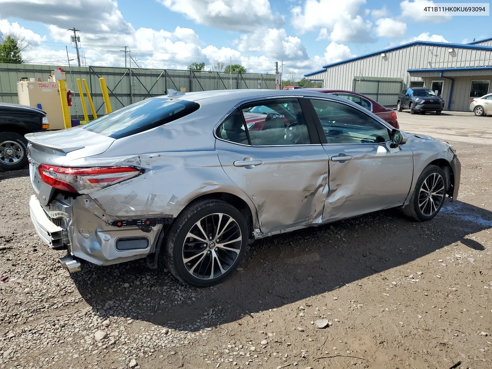 4T1B11HK0KU693094 2019 Toyota Camry L