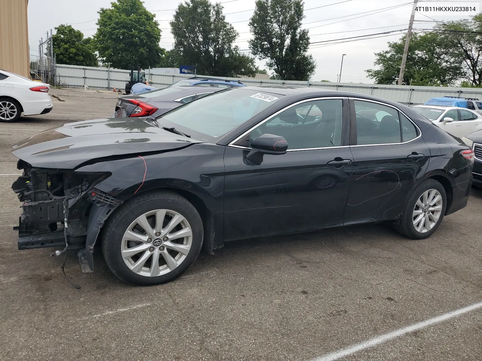 2019 Toyota Camry L VIN: 4T1B11HKXKU233814 Lot: 67029874