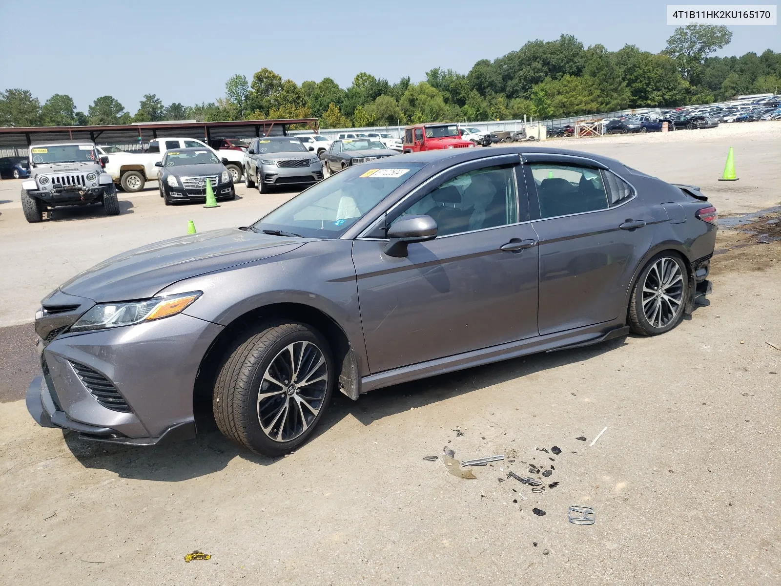 4T1B11HK2KU165170 2019 Toyota Camry L