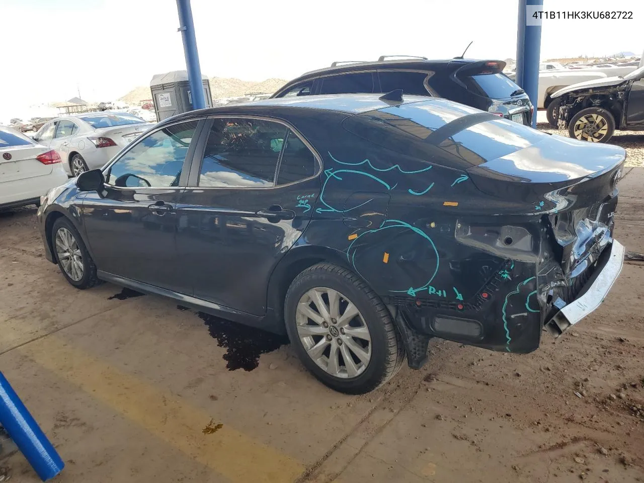 2019 Toyota Camry L VIN: 4T1B11HK3KU682722 Lot: 68744084